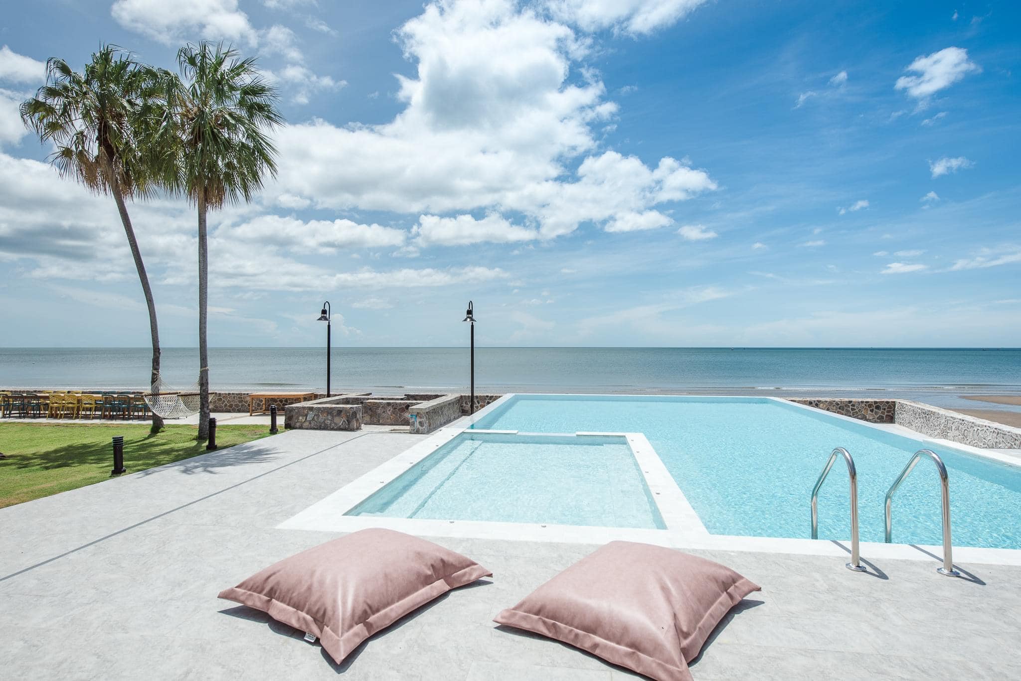 Habana Beachfront Huahin Pool Villa - 17
