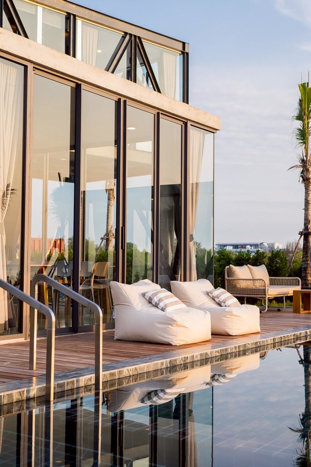 LINE_ALBUM_BAY Beach Villa_250507_104