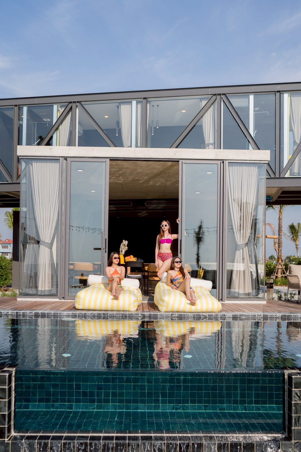 LINE_ALBUM_Splint Beach Villa_250507_3