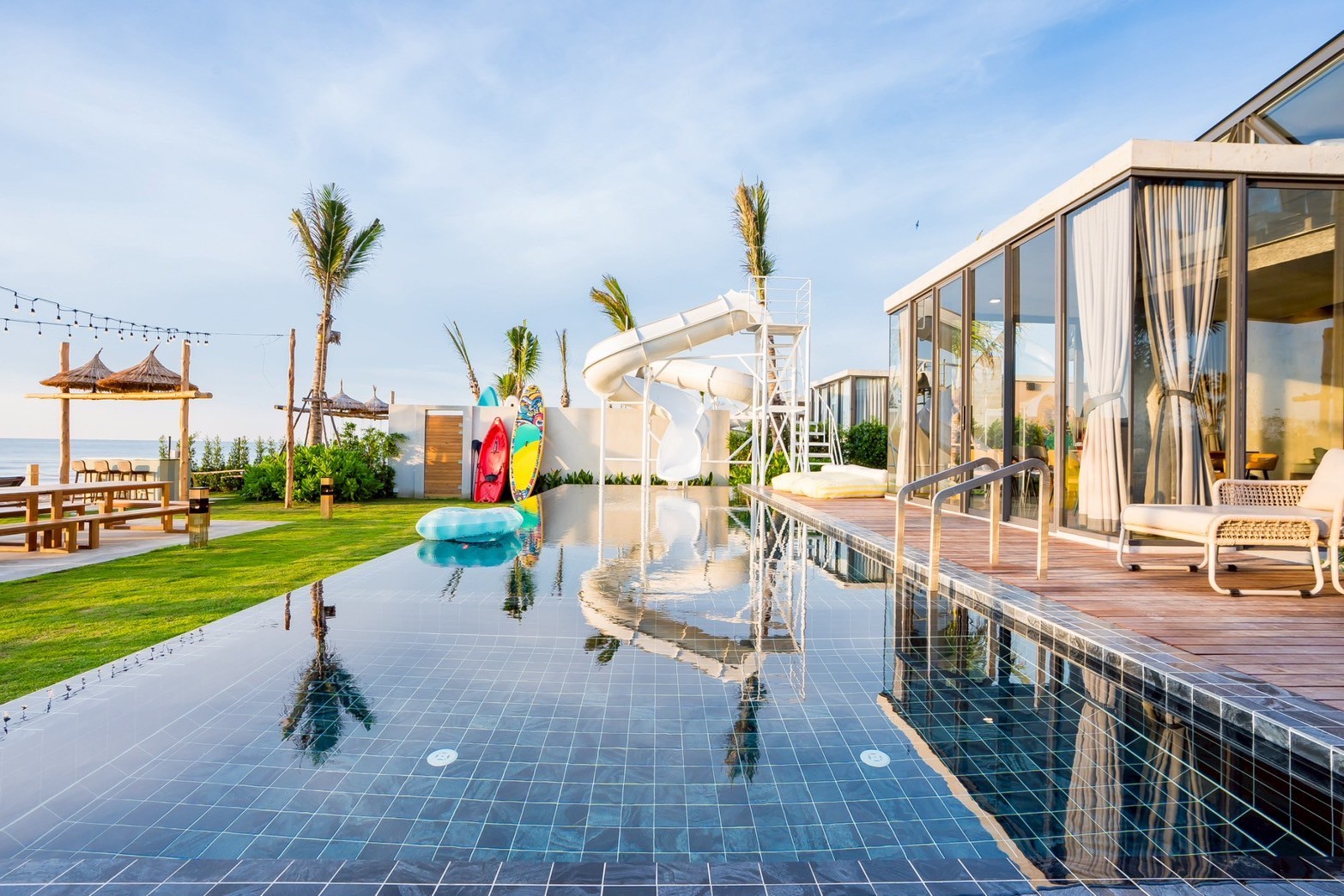 LINE_ALBUM_Splint Beach Villa_250507_96