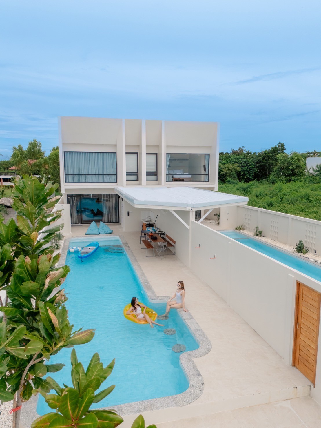 LINE_ALBUM_Blue sand Villa Chaam_250922_45