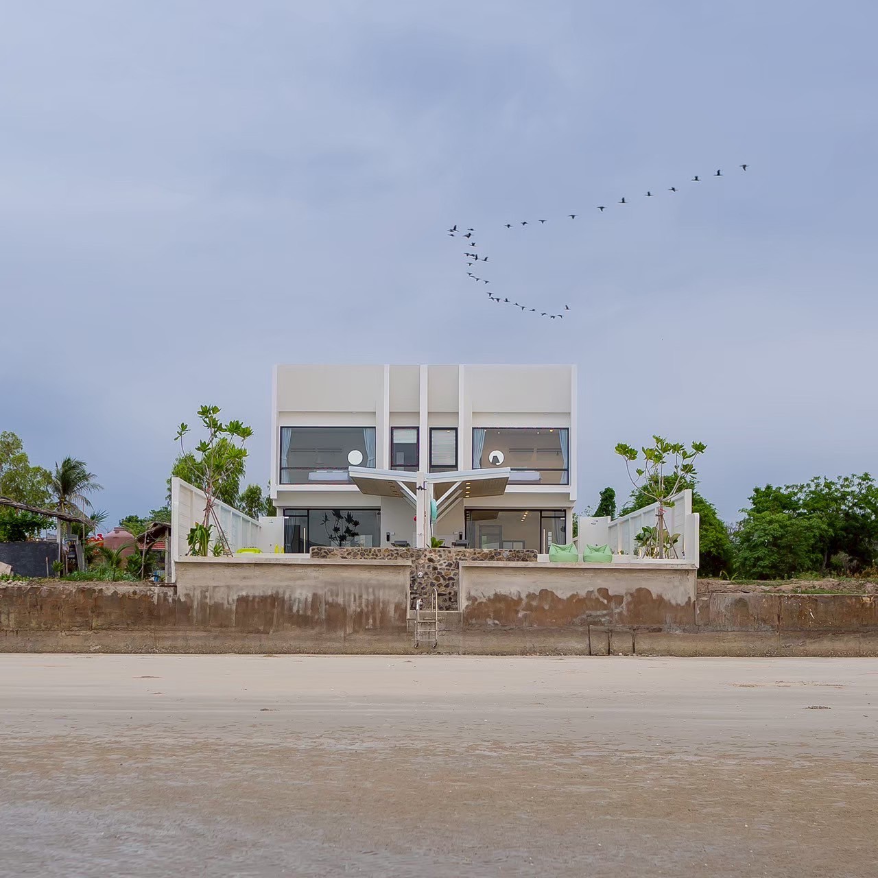LINE_ALBUM_Gusto Sea Villa Chaam_250922_150