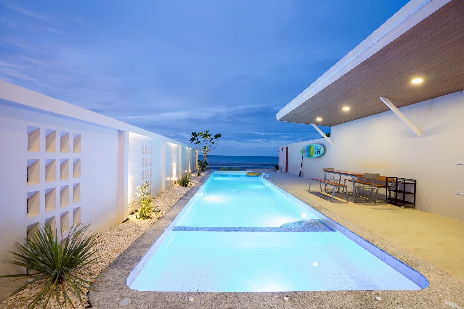 LINE_ALBUM_Gusto Sea Villa Chaam_250922_92