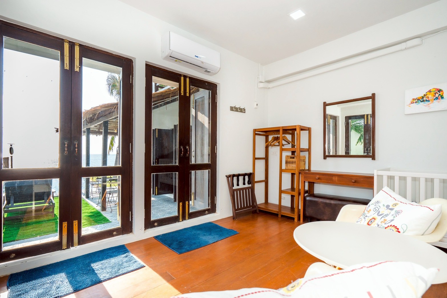 LINE_ALBUM_Laila Beach Villa_260208_20