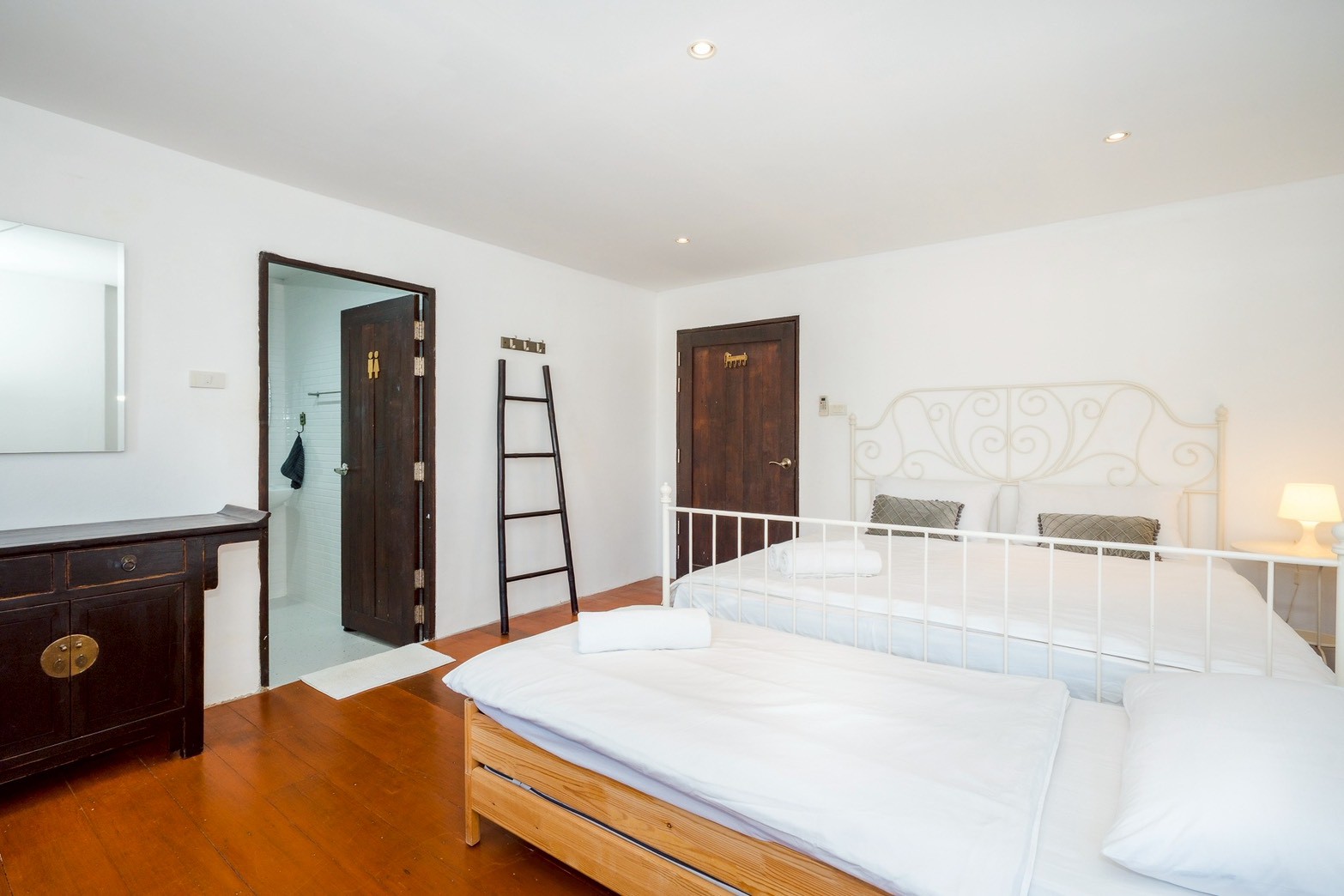 LINE_ALBUM_Laila Beach Villa_260208_28