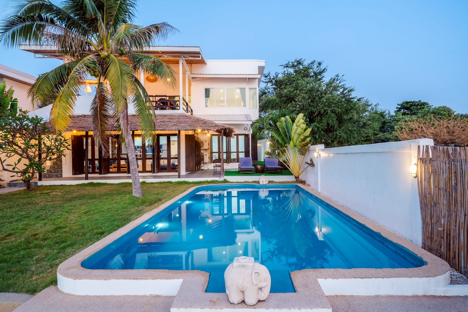 LINE_ALBUM_Laila Beach Villa_260208_40